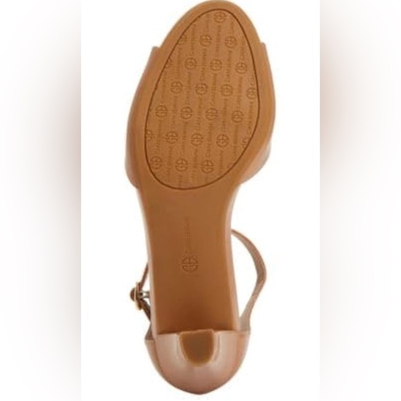 Gianni Bernini Claraa Women's Tan T-Strap Heels Sz 12 Nwob - Picture 4 of 4